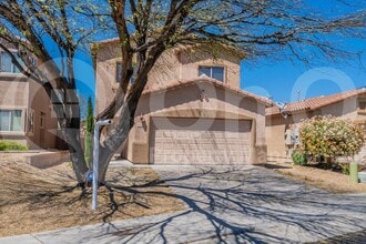 Building Photo - 7531 E Majestic Palm Ln