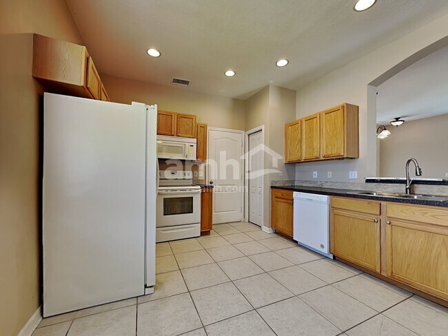 Building Photo - 1003 Windton Oak Dr