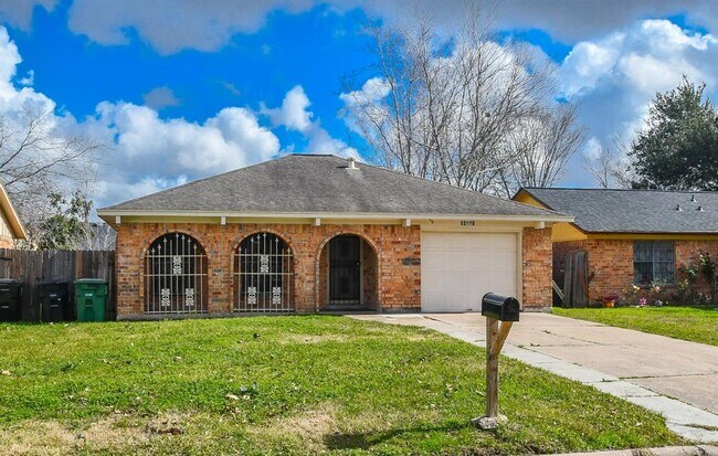 Foto del edificio - 13419 Woodring Dr
