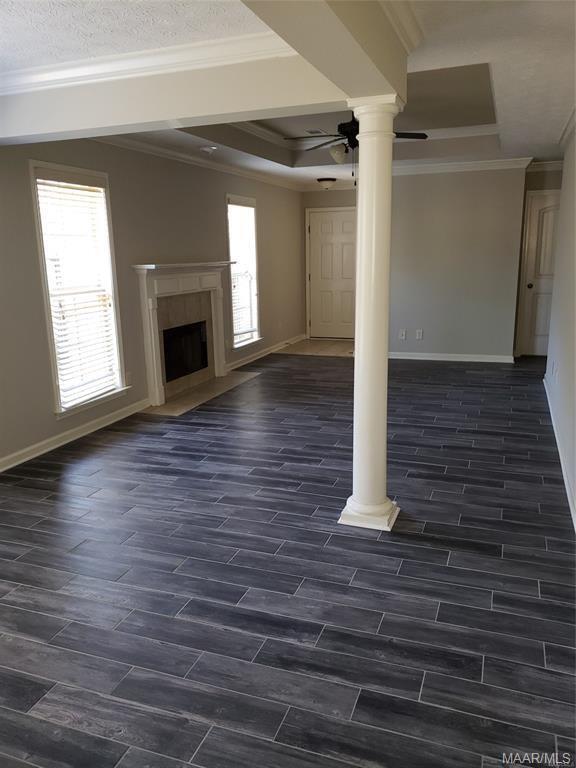 Foto del edificio - 8708 Lindsey Ln