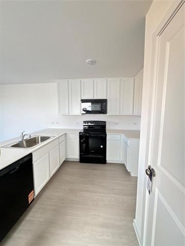 Foto del edificio - 6233 Kingfisher Wy