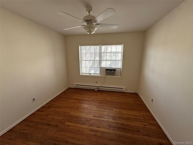 Building Photo - 240-242 E Main St