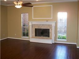 Foto del edificio - 4824 Whispering Falls Dr