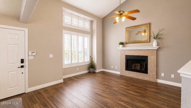 Foto del edificio - 836 Sunset Park Dr