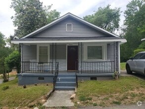 Building Photo - 196 Mahan St SW
