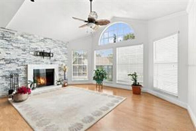 Building Photo - 942 Bakewell Ct