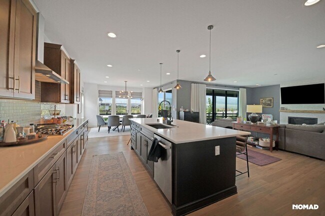 Foto del edificio - Spacious 5BR House in Littleton