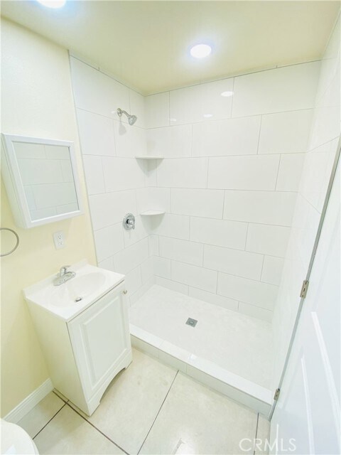 Building Photo - 2558 Lullaby Ln