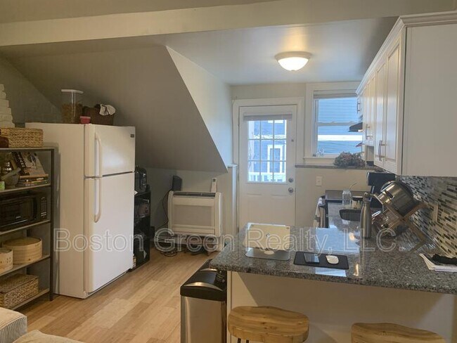 Foto del edificio - 315 Meridian St