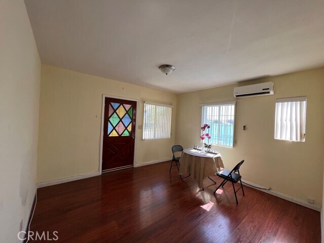 Building Photo - 4963 Sereno Dr