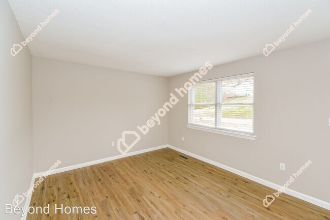 Building Photo - 3 br, 1.5 bath House - 6618 Hillbrook Lane