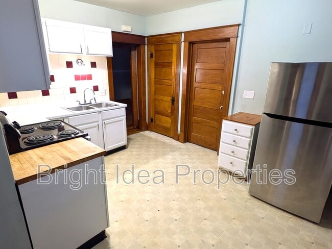 Foto del edificio - 801 4th St E