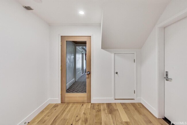 Building Photo - 3465 25th St