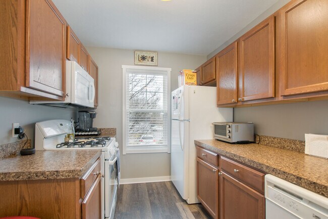 Cocina - North Campus Townhomes