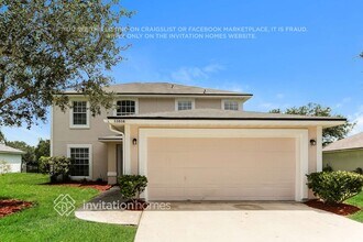 Building Photo - 13838 Fish Eagle Dr W