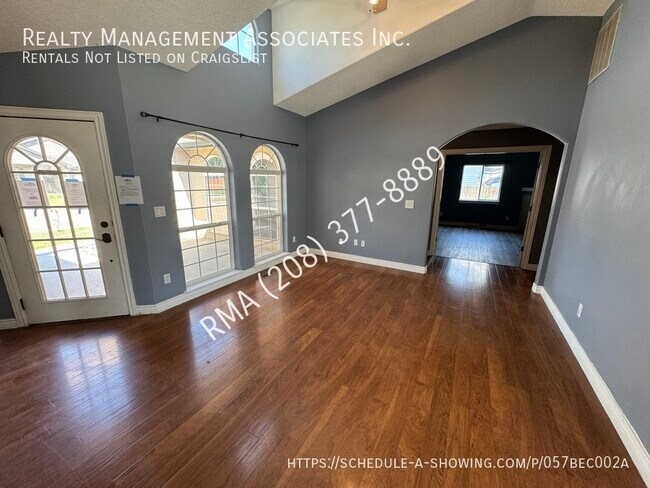 Building Photo - 17614 Silk Ave