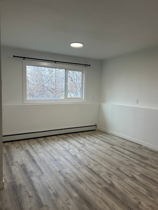 Foto del edificio - 1710 Muldoon Cir