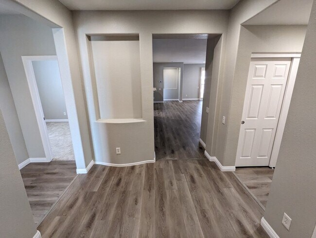 Foto del edificio - 2782 Lochleven Way