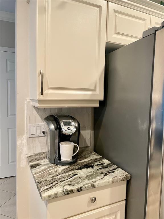 Foto del edificio - 5635 Whitehead St