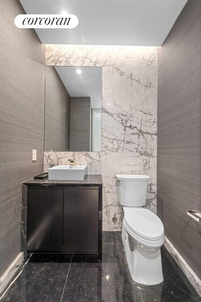 Foto del edificio - 138 E 50th St