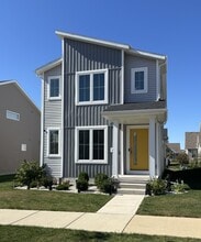 Building Photo - 620 Sugar Maple Ln