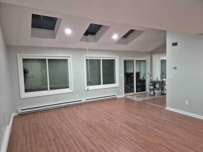 Foto del edificio - Newly renovated 3BR House