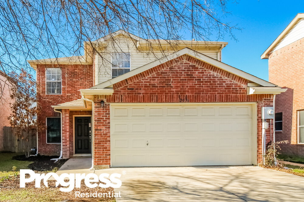 Primary Photo - 2038 Peregrine Ct