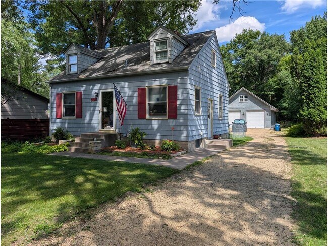 Foto del edificio - 5154 Mead Rd