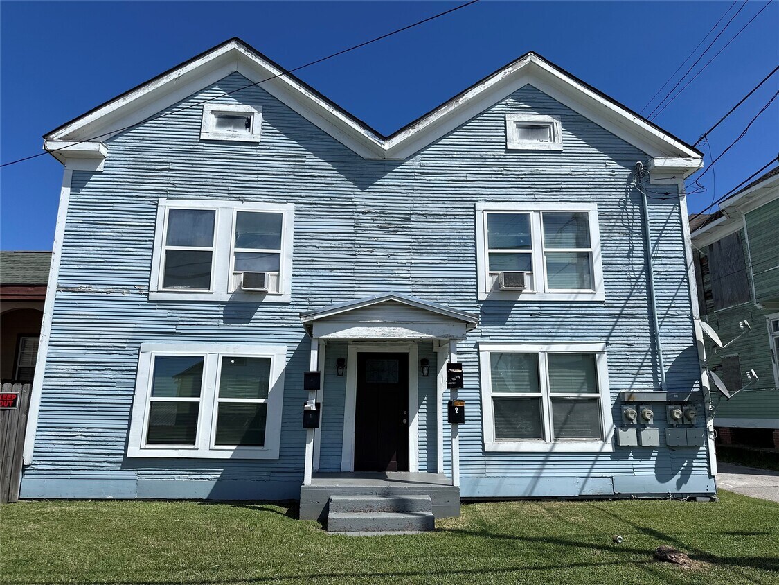 Photo - 910 37th St (Galveston, TX)