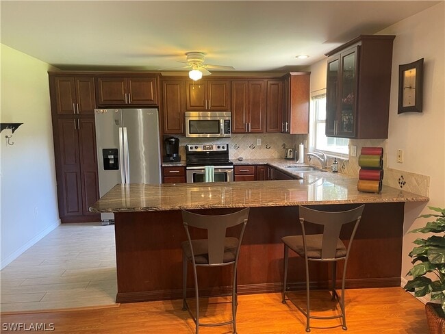 Building Photo - 378 Dover Pl