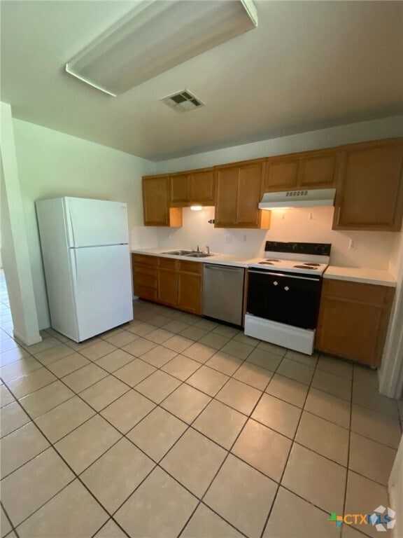 Building Photo - 1713 Windward Dr