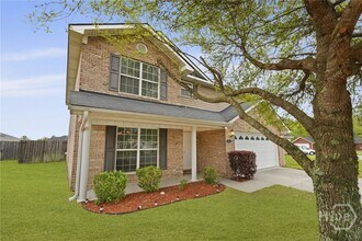 Building Photo - 220 Augusta Way