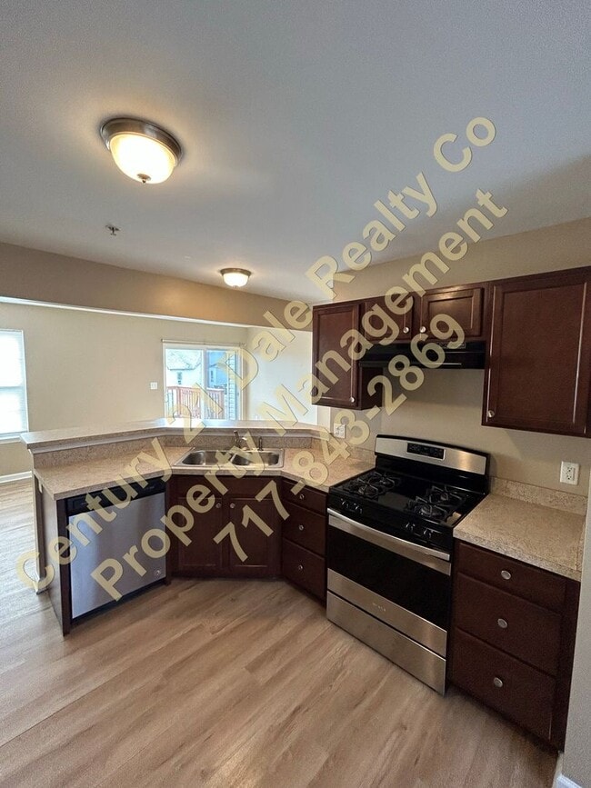 Building Photo - Beautiful 3 Bedroom Condo in Manchester PA