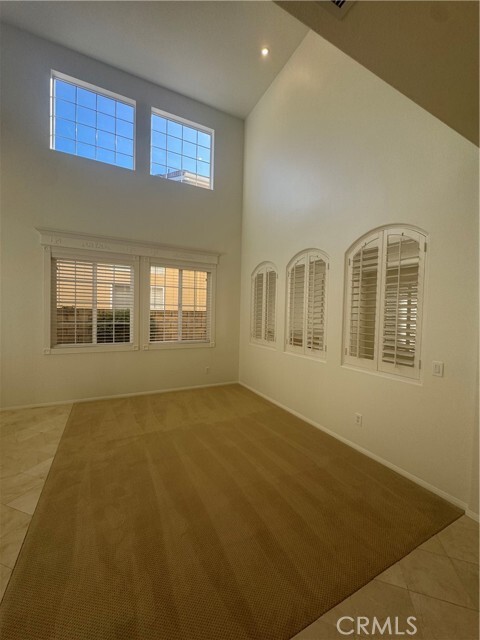 Foto del edificio - 27935 Hedgeline Dr