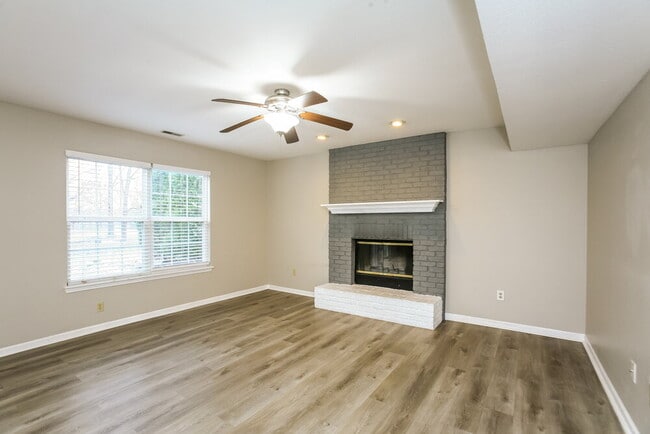 Foto del edificio - 18864 Prairie Crossing Dr