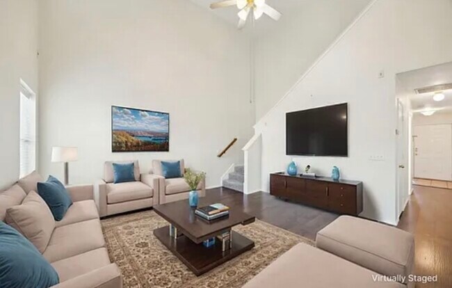 Building Photo - 320 Celia Cir