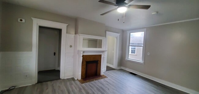 Building Photo - 416 Central Ave