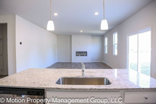 Foto del edificio - 19 Springwood Ln