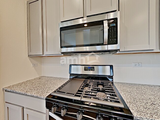 Building Photo - 2730 Deerfield Creek