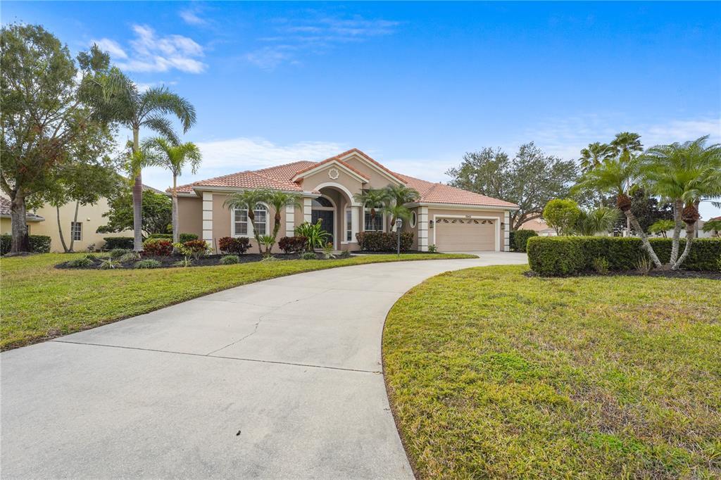 Foto principal - 7042 Twin Hills Terrace