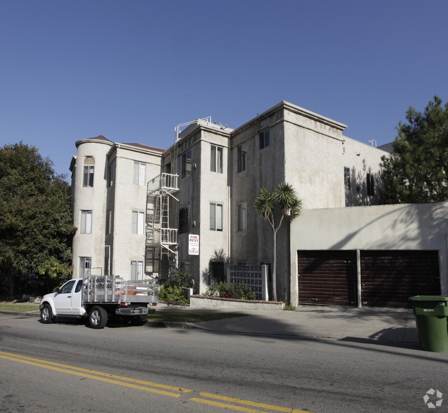 776 Hoover St. - 776 Hoover St