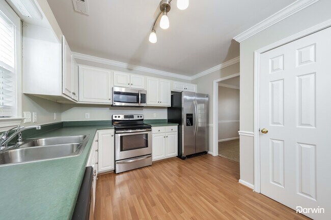 Building Photo - 6236 Spurgeon Way, High Point, NC 27265