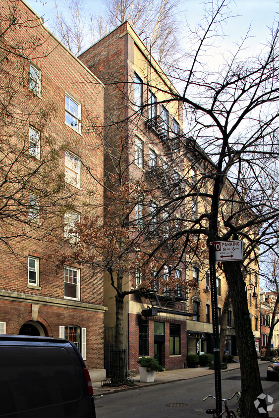 Building Photo - 59 Barrow St
