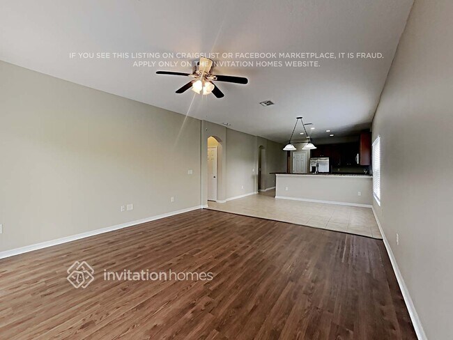 Foto del edificio - 5845 Sweet William Terrace