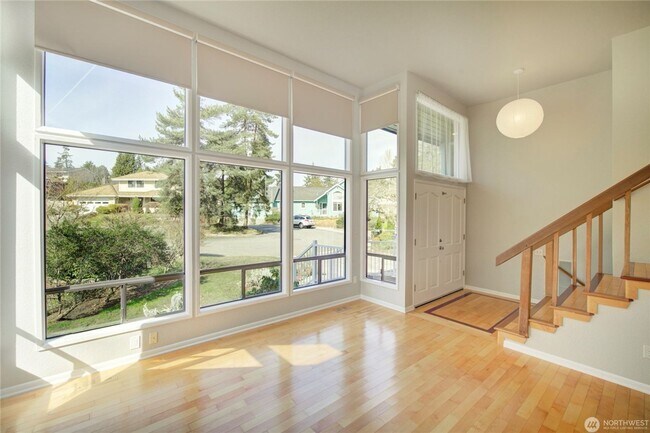 Foto del edificio - 3bd/2.5ba Bellevue House