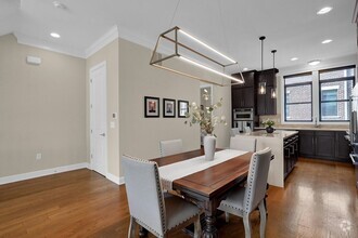 Building Photo - 1061 Harrison Park Pl