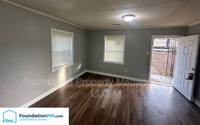 Foto del edificio - 1391 Semmes St