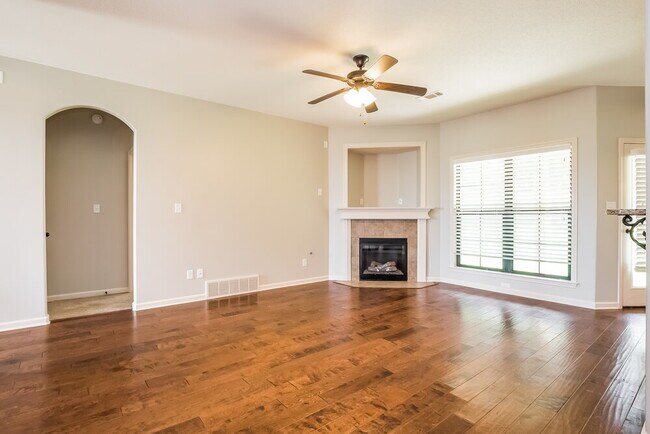 Foto del edificio - 4217 Ridgemont Rd