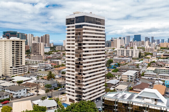 Building Photo - Parkside Tower