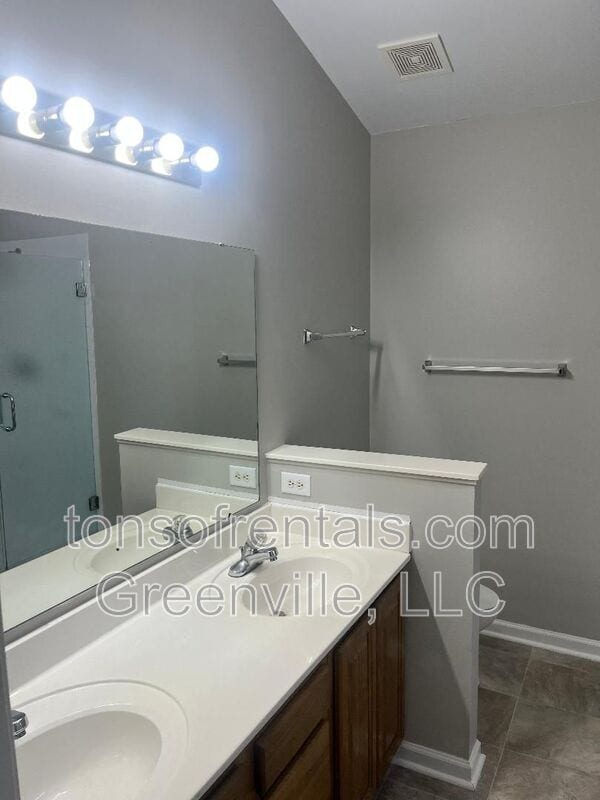 Photo - 7 Stonington Way House